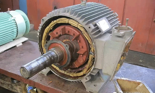 西瑪電機(jī)軸向振動(dòng)大的原因及處理方法。