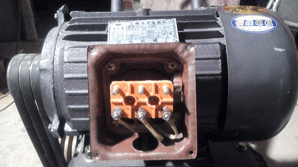 淺談西安泰富西瑪三相異步電動機的基本原理。