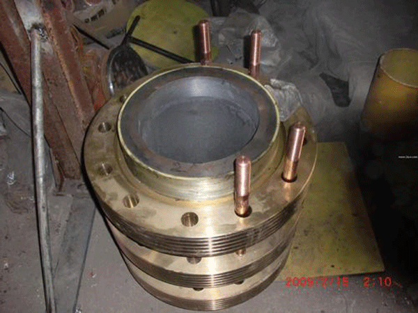 如何在加工過程中防止電機(jī)滑環(huán)損壞？