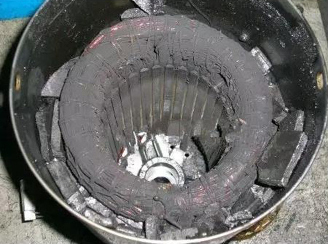 可能導(dǎo)致低壓電機(jī)燒毀的原因有哪些？