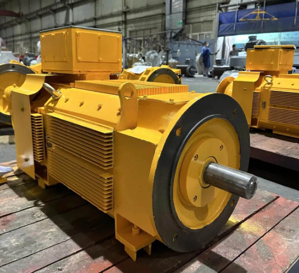 圖為西安西瑪高壓電機(jī)照片 圖為西安西瑪高壓電機(jī)照片